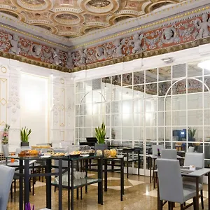 4* Szálloda Traiano